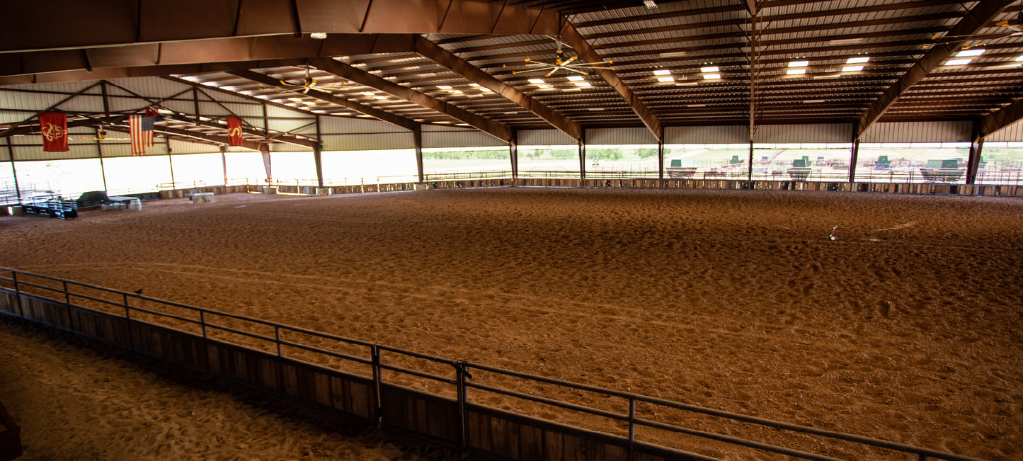 Horse riding and roping arena